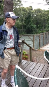 Sam in front of the courts